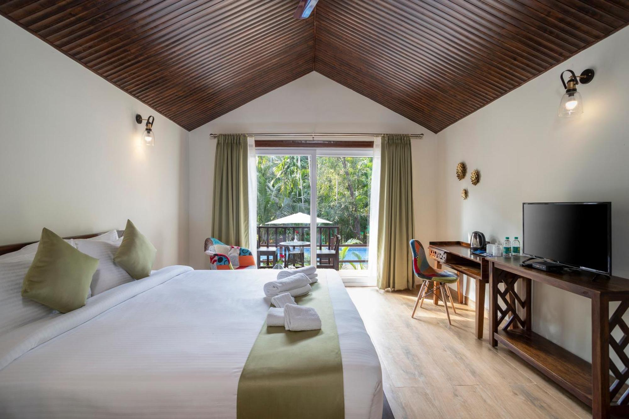 Hotel Stone Wood Premier Gokarna Gokarna  Exterior foto